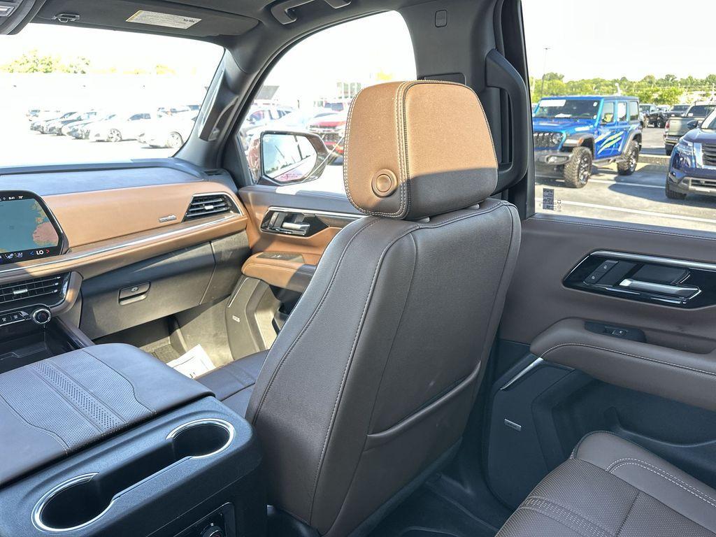 used 2025 Chevrolet Tahoe car, priced at $77,549