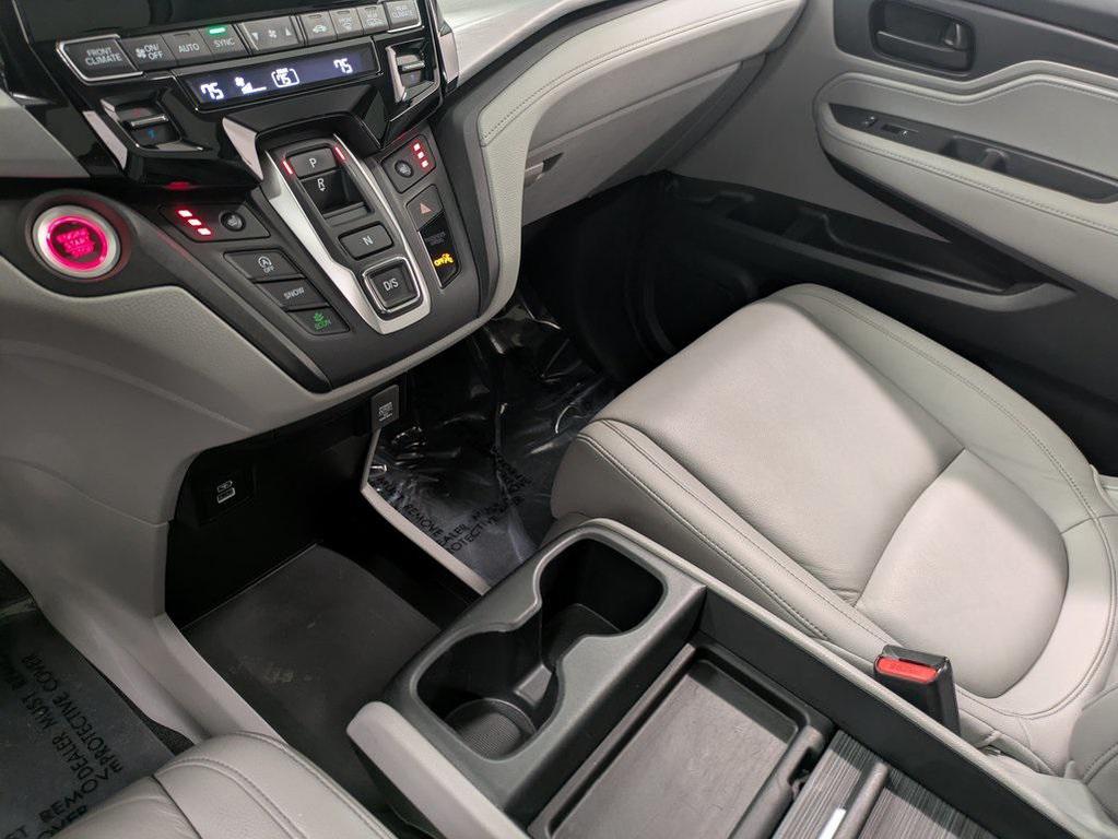 used 2024 Honda Odyssey car, priced at $33,529