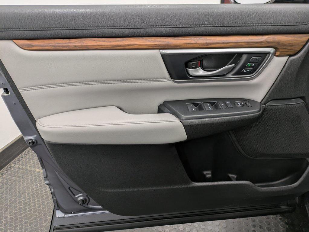 used 2022 Honda CR-V car, priced at $27,180