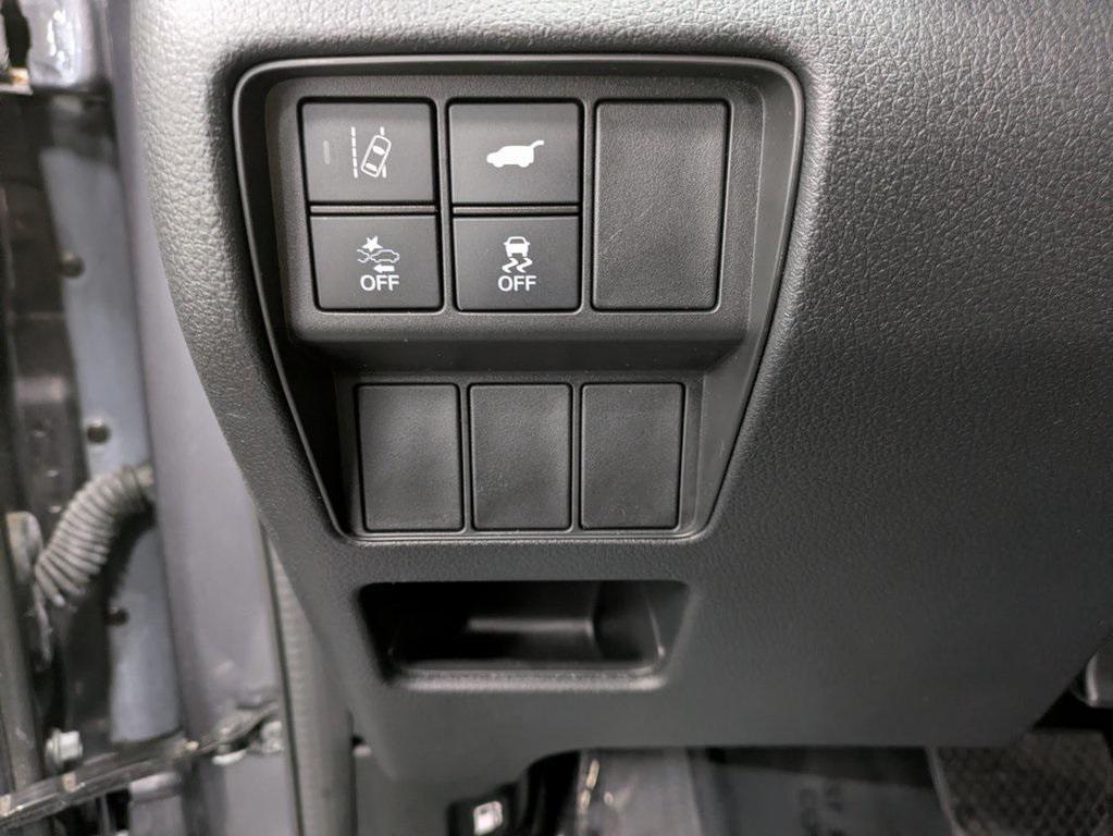 used 2022 Honda CR-V car, priced at $27,180