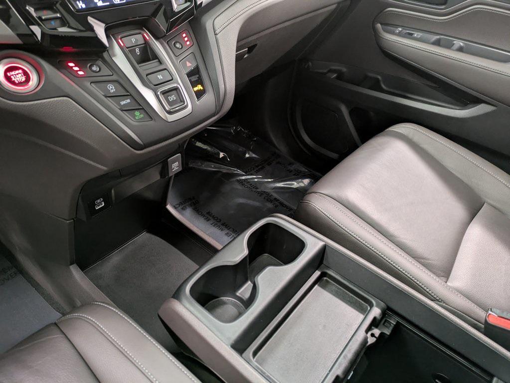 used 2023 Honda Odyssey car, priced at $34,378