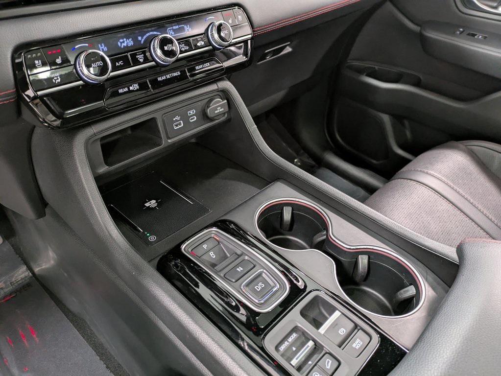 used 2025 Honda Pilot car, priced at $47,594