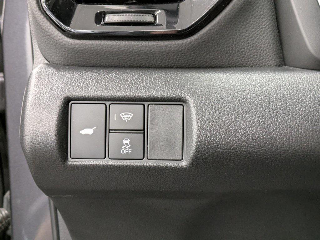 used 2025 Honda Pilot car, priced at $47,594