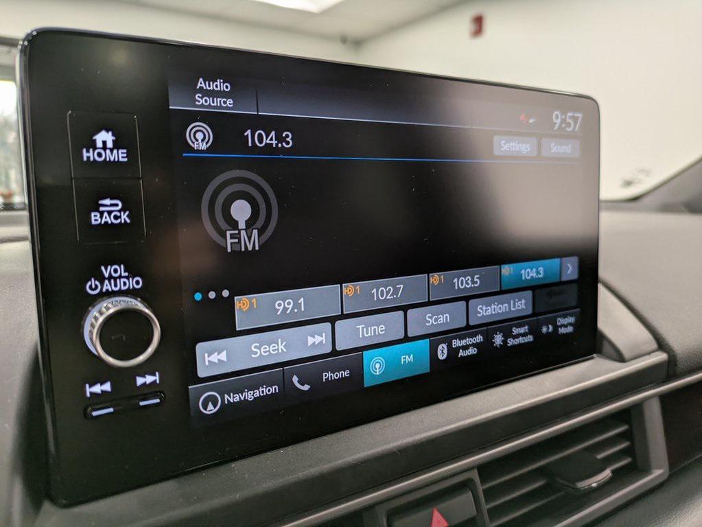 used 2025 Honda Pilot car, priced at $47,594