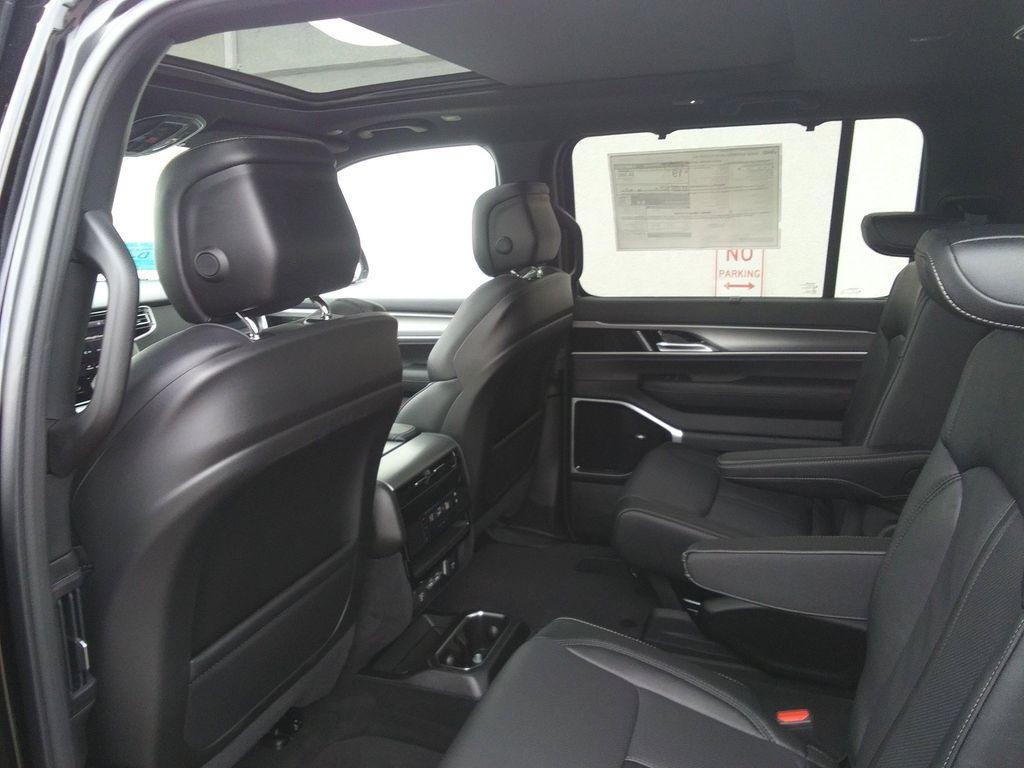 new 2026 Jeep Grand Wagoneer car, priced at $79,477