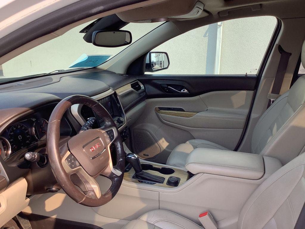 used 2018 GMC Acadia car, priced at $18,174