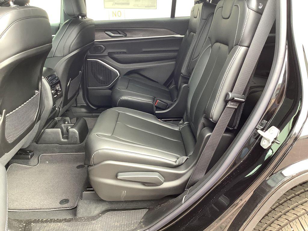 new 2026 Jeep Grand Cherokee L car, priced at $46,977