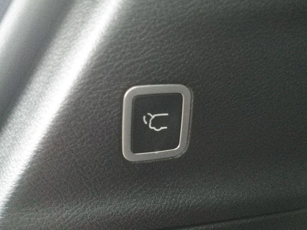 new 2026 Chrysler Pacifica car, priced at $45,977