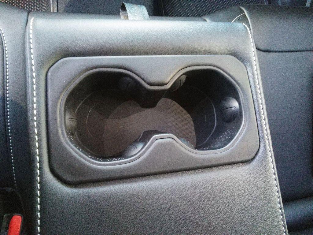 new 2025 Jeep Grand Cherokee car, priced at $47,477