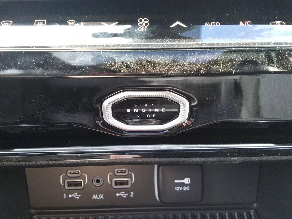 new 2026 Jeep Grand Cherokee L car, priced at $55,977