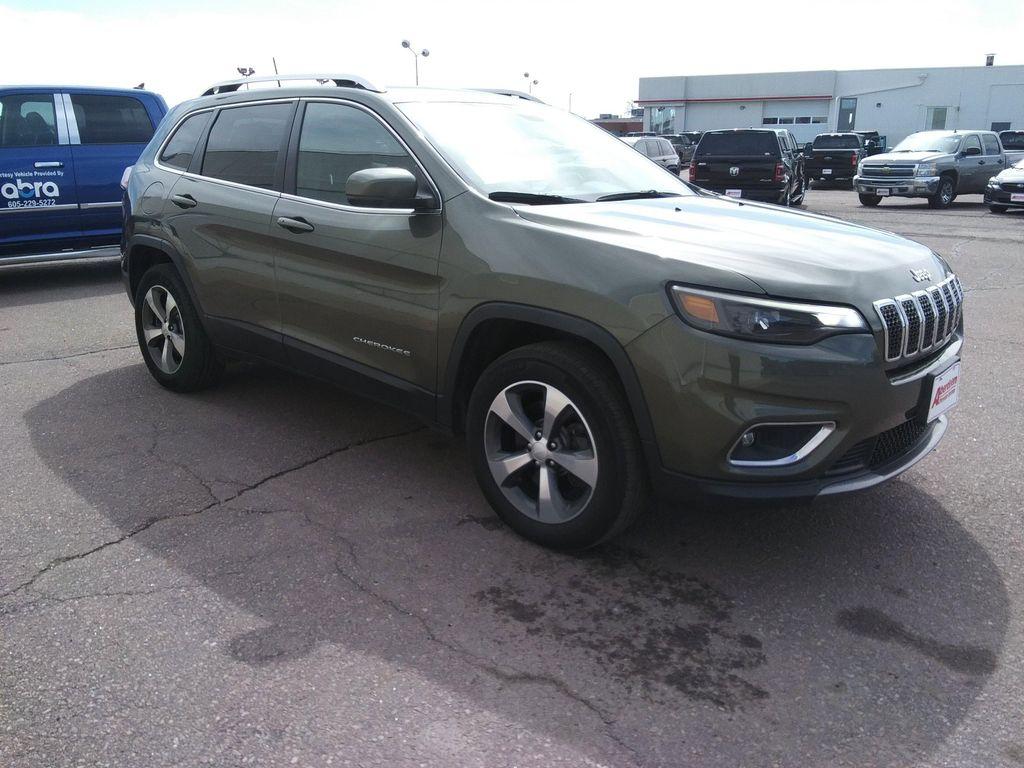 used 2019 Jeep Cherokee car, priced at $13,999