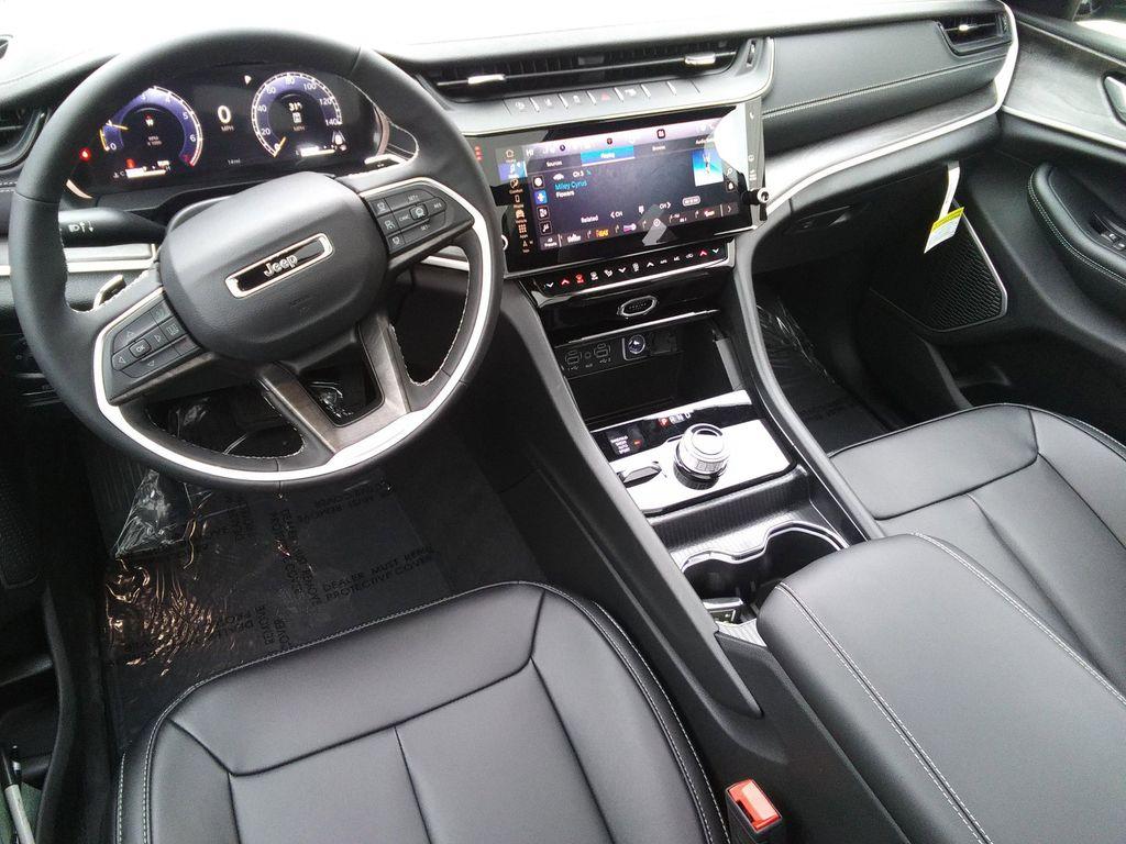 new 2026 Jeep Grand Cherokee L car, priced at $52,977