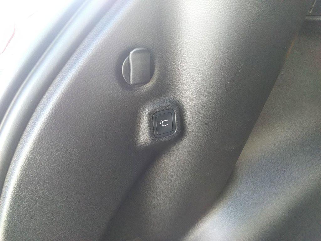 new 2026 Jeep Compass car, priced at $33,477