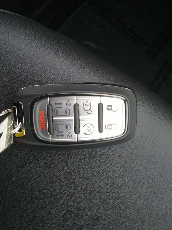 new 2026 Chrysler Pacifica car, priced at $45,977