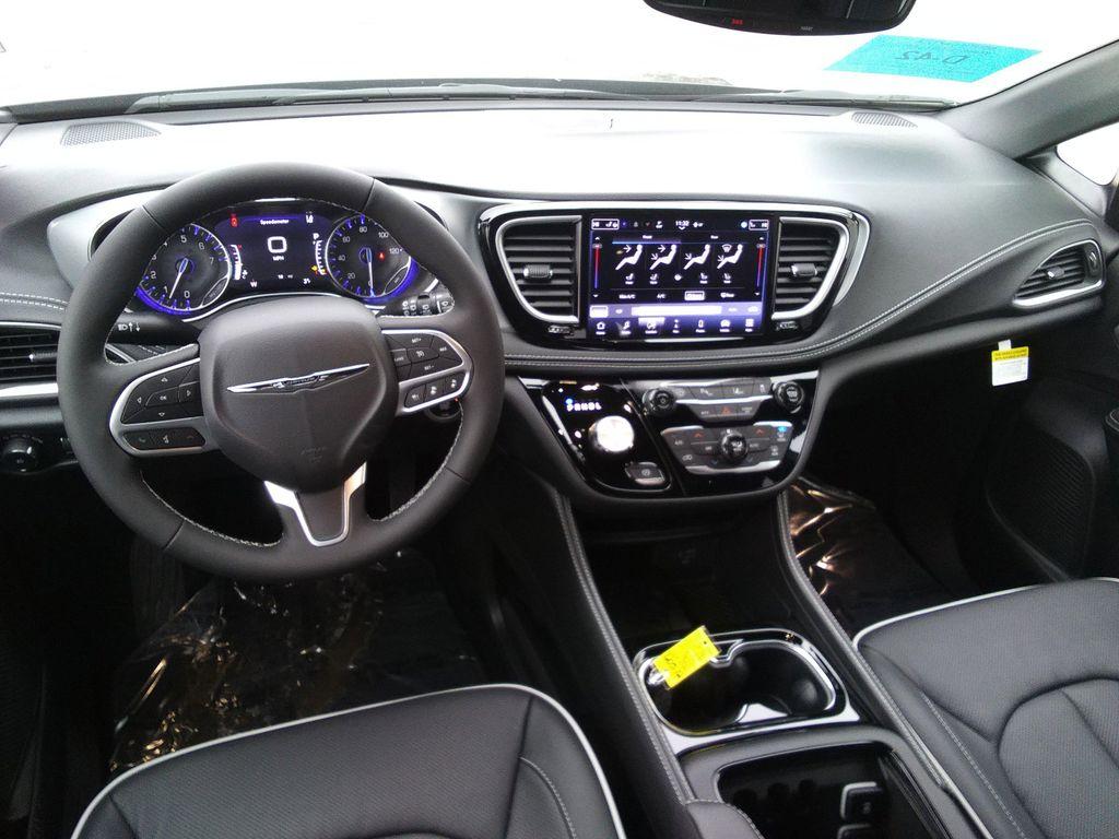 new 2026 Chrysler Pacifica car, priced at $49,977