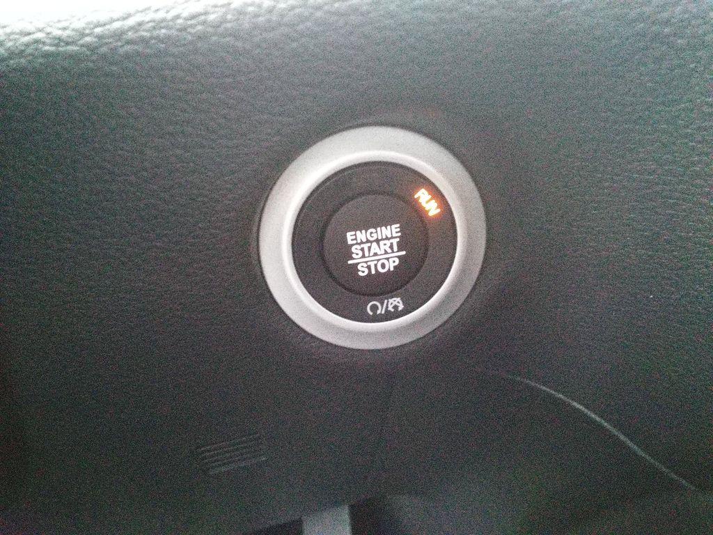 new 2026 Chrysler Pacifica car, priced at $49,977