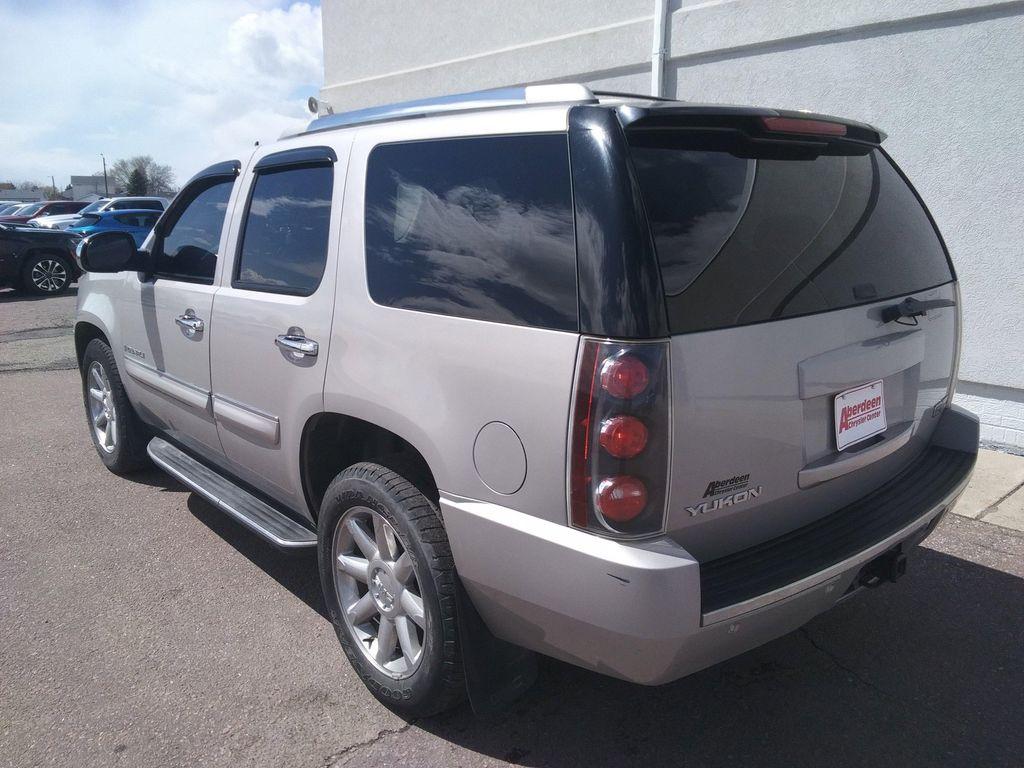used 2007 GMC Yukon car, priced at $7,999