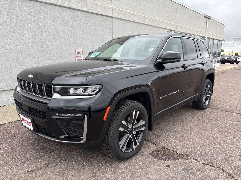new 2027 Jeep Grand Cherokee car, priced at $49,646