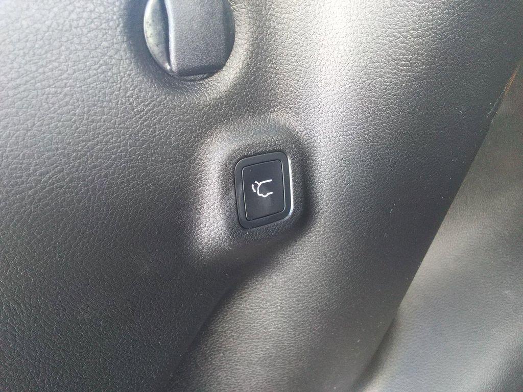 used 2022 Jeep Compass car, priced at $22,975