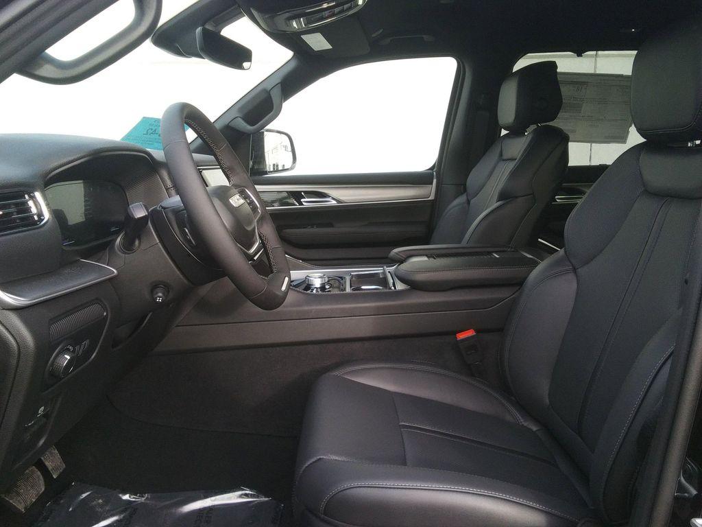 new 2026 Jeep Grand Wagoneer L car, priced at $77,977