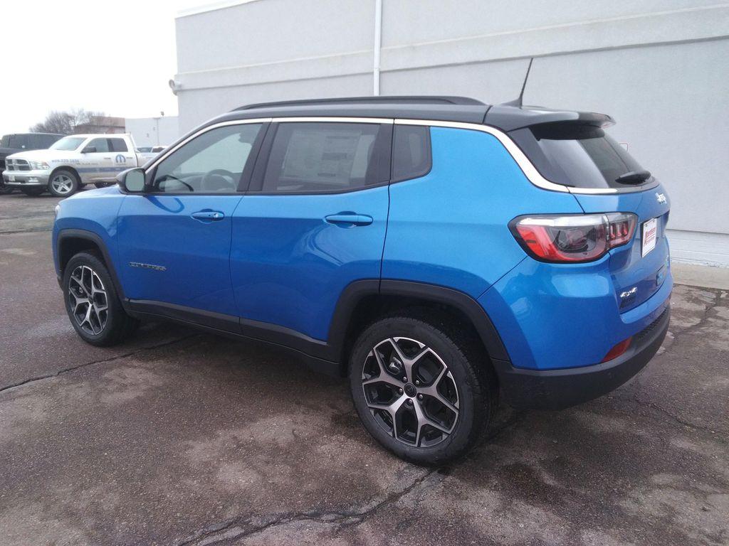 new 2026 Jeep Compass car, priced at $33,477