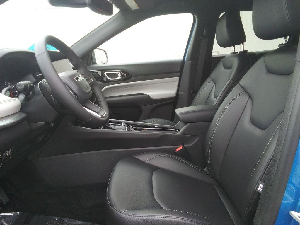 new 2026 Jeep Compass car, priced at $33,477