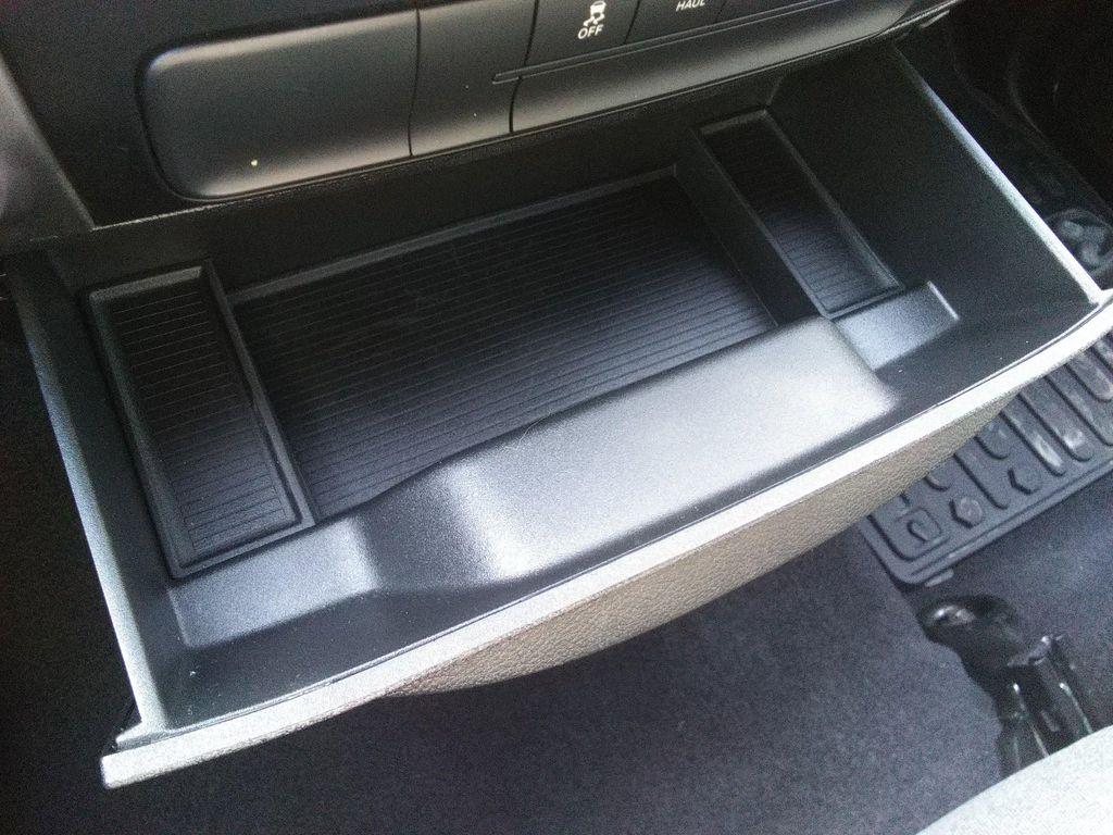 used 2022 Ram 1500 Classic car, priced at $28,900