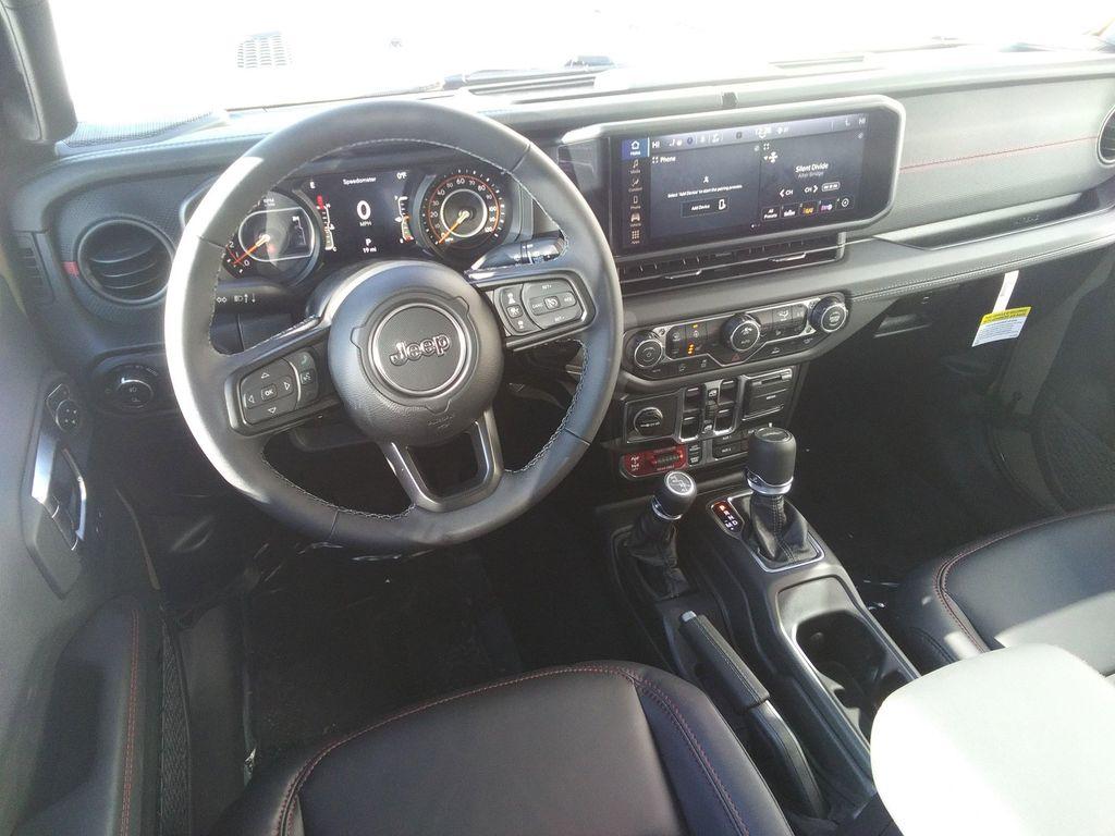 new 2026 Jeep Gladiator car, priced at $58,977