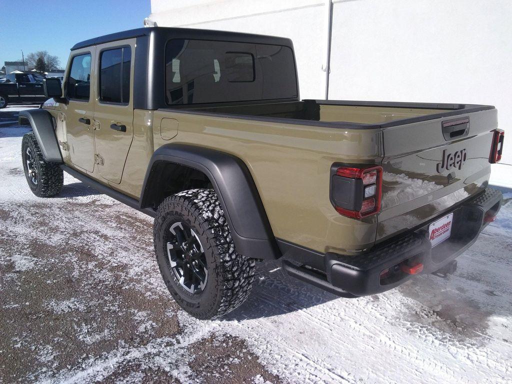 new 2026 Jeep Gladiator car, priced at $58,977