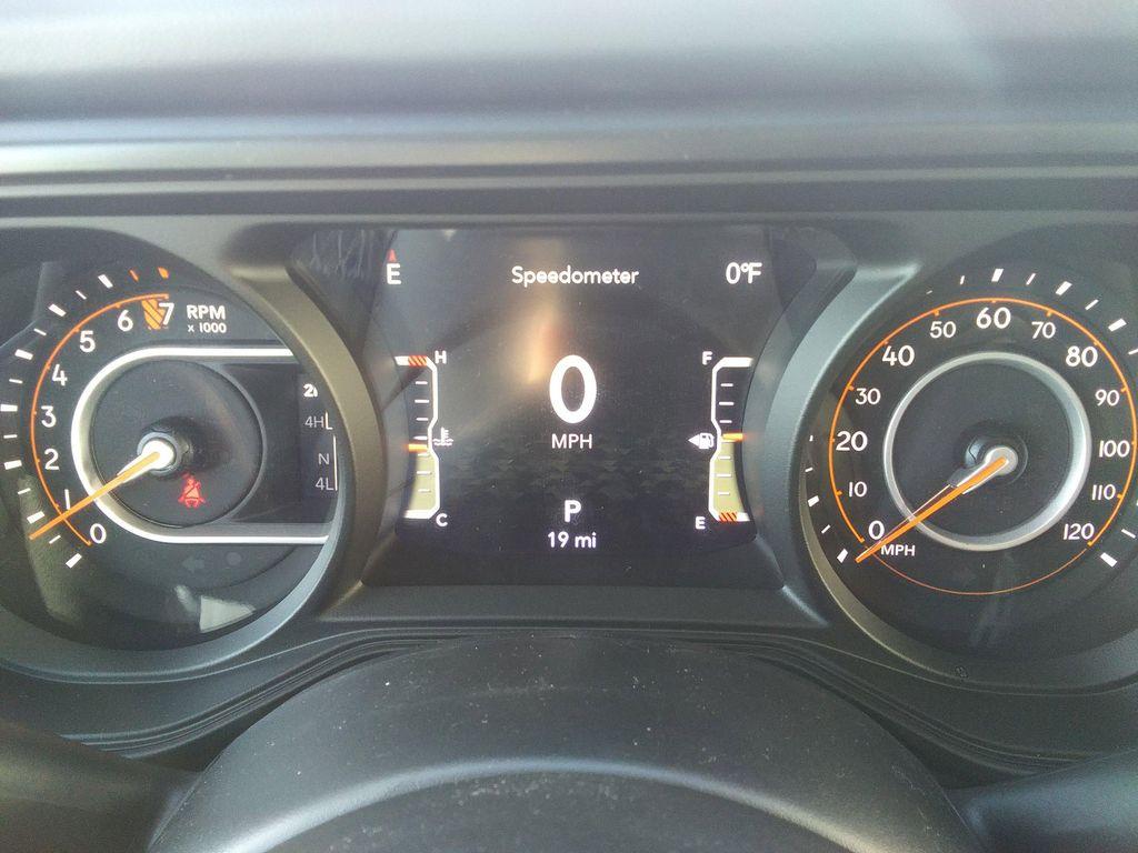 new 2026 Jeep Gladiator car, priced at $58,977