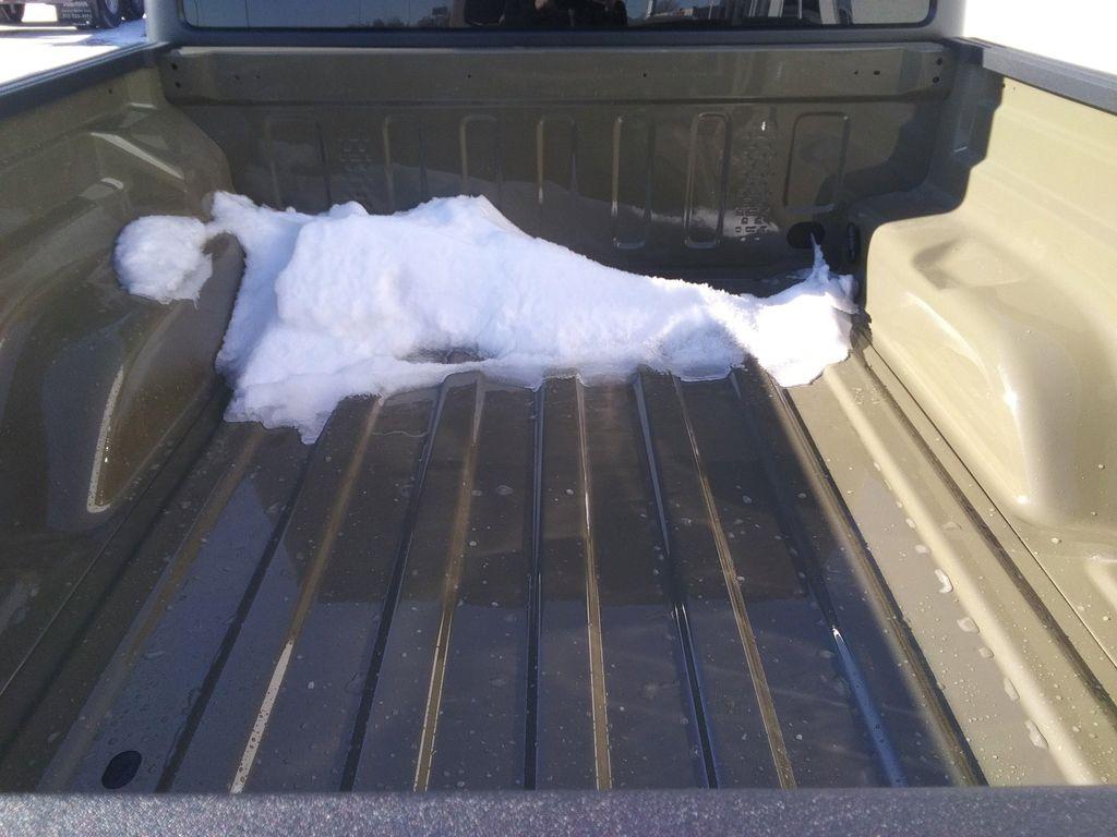 new 2026 Jeep Gladiator car, priced at $58,977