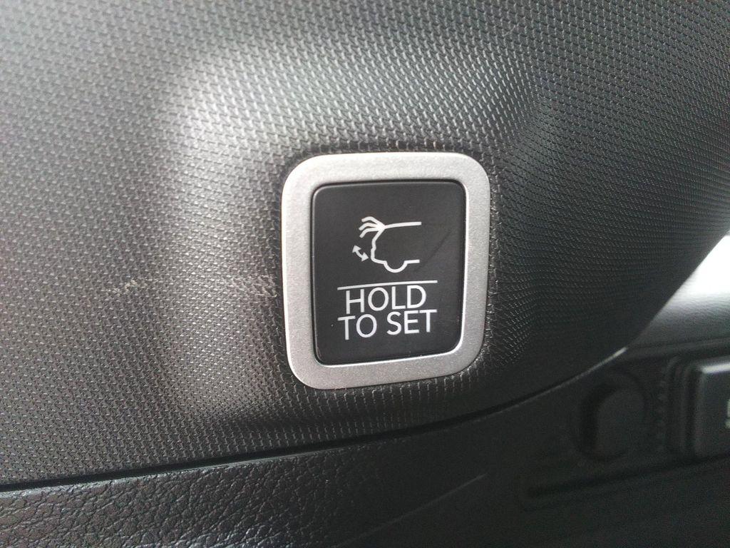 new 2026 Jeep Grand Cherokee car, priced at $48,477