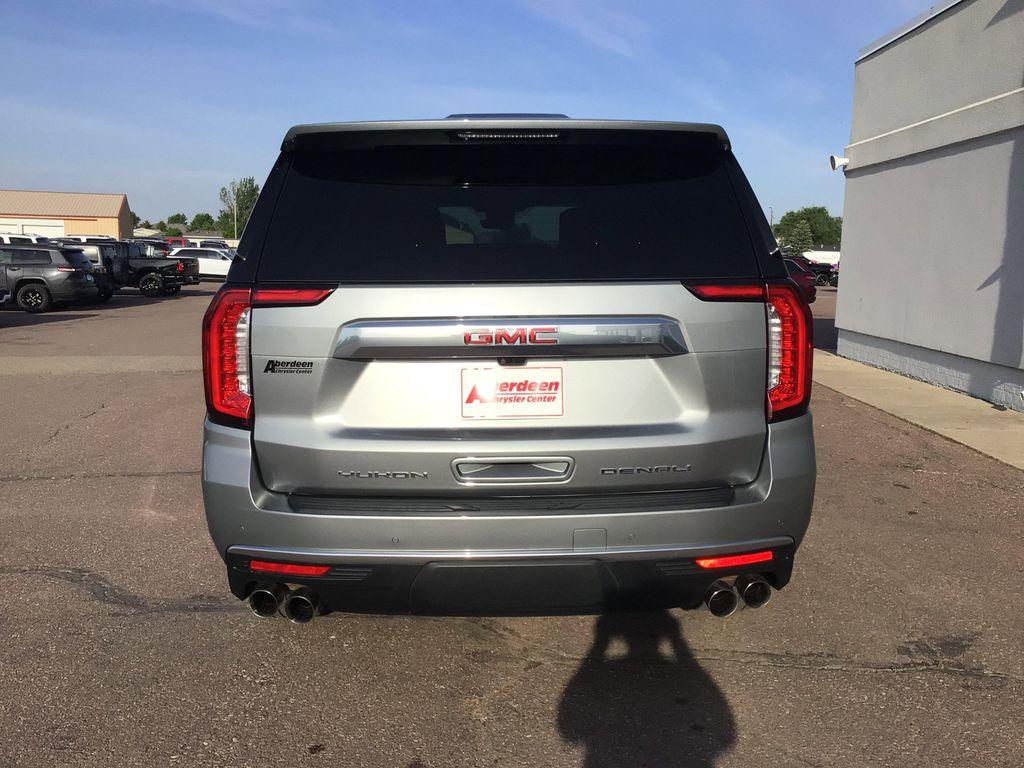 used 2024 GMC Yukon car, priced at $69,975