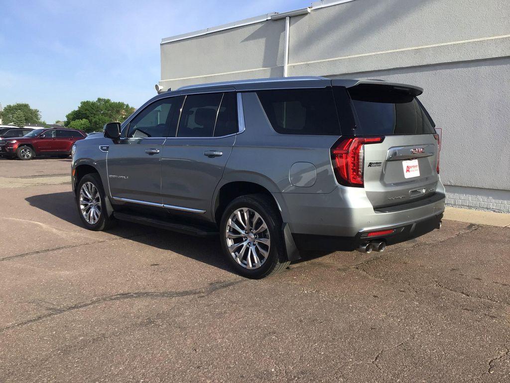 used 2024 GMC Yukon car, priced at $69,975