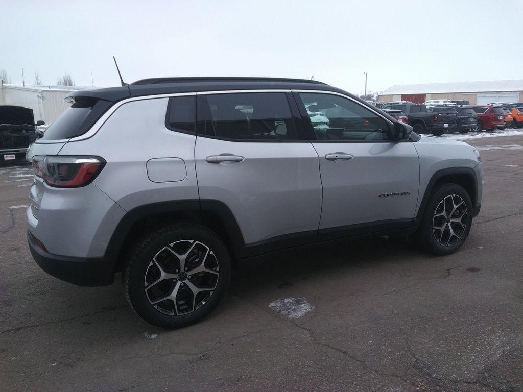 new 2026 Jeep Compass car, priced at $33,977