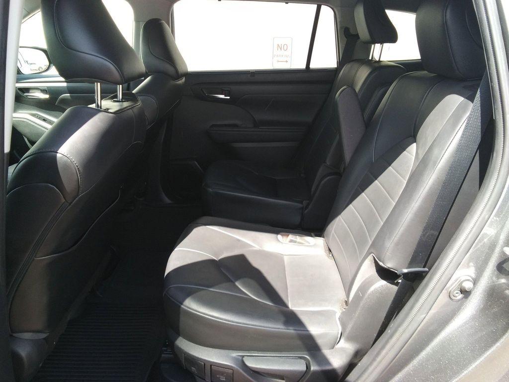 used 2021 Toyota Highlander Hybrid car, priced at $30,975
