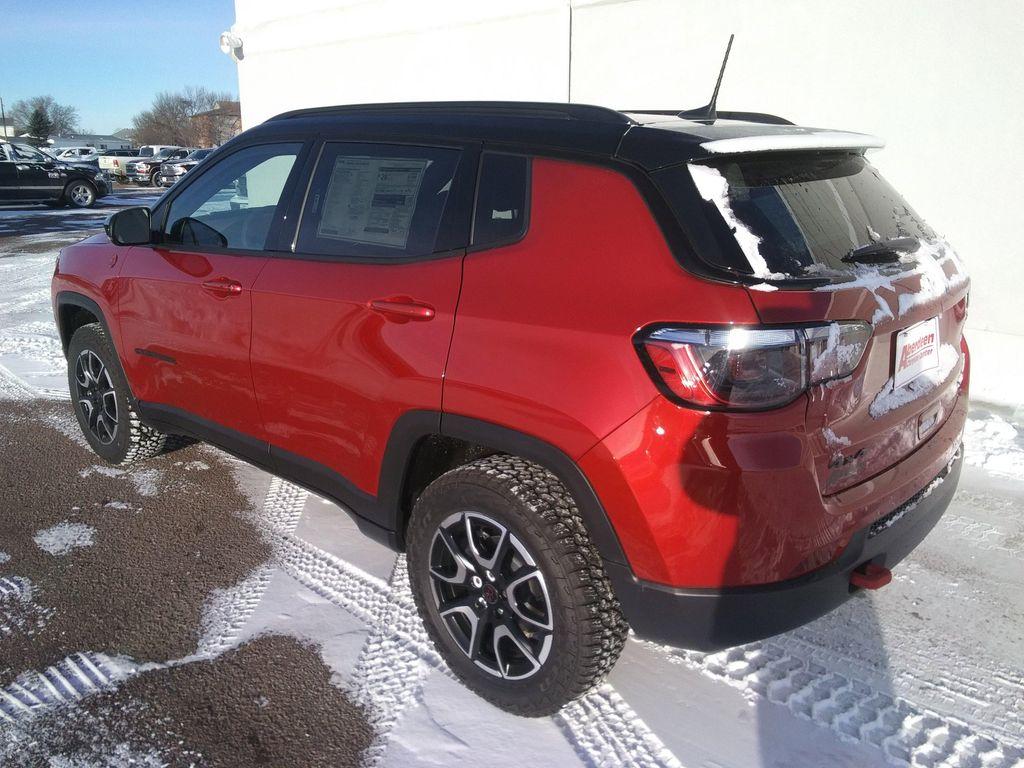 new 2026 Jeep Compass car, priced at $33,977