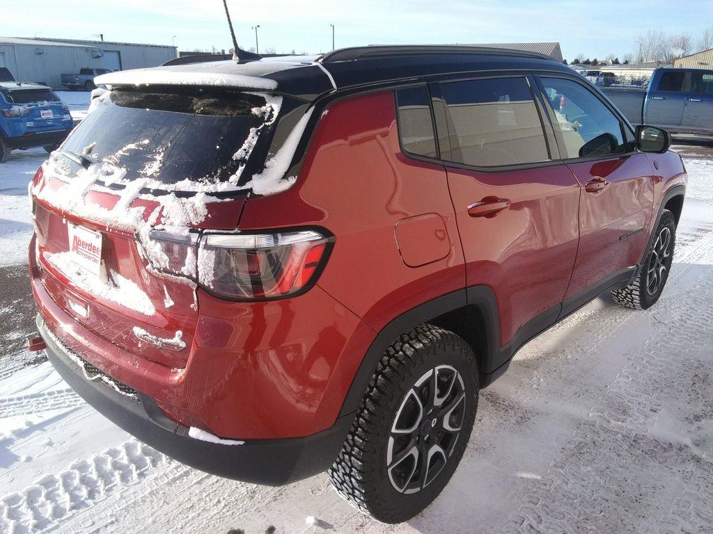 new 2026 Jeep Compass car, priced at $33,977