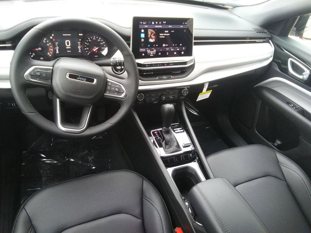 new 2026 Jeep Compass car, priced at $33,977