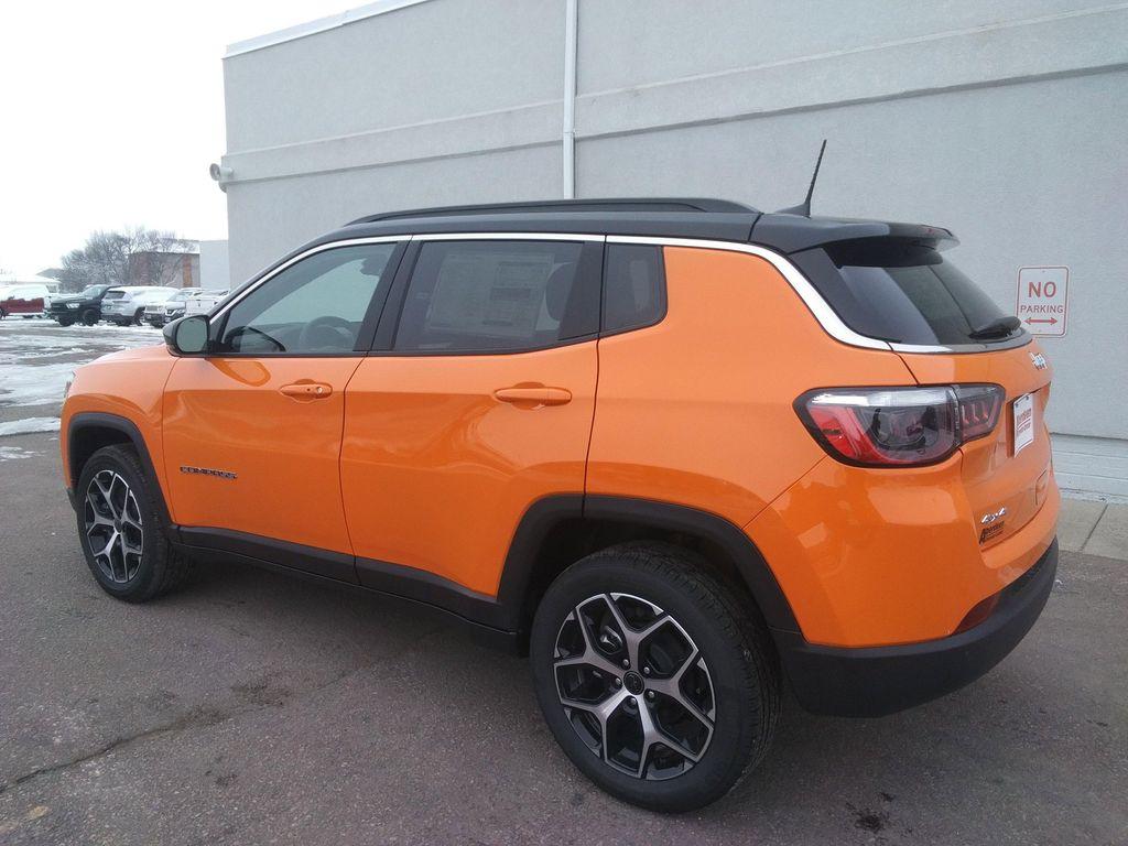 new 2026 Jeep Compass car, priced at $33,977