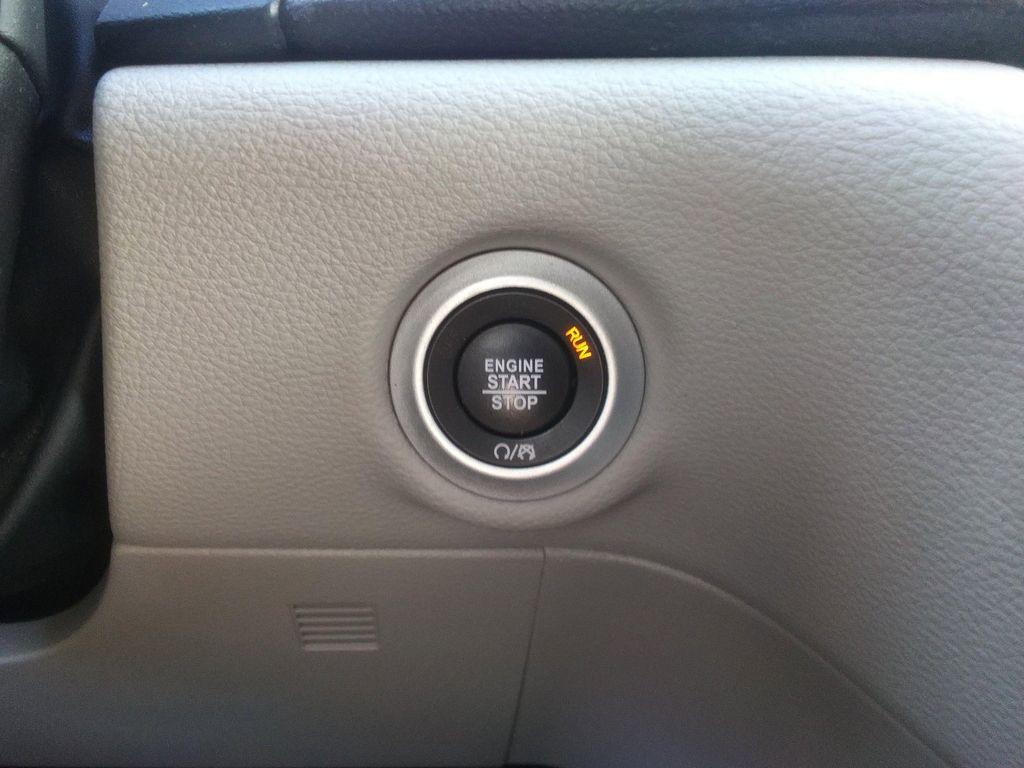 used 2021 Chrysler Pacifica car, priced at $22,975