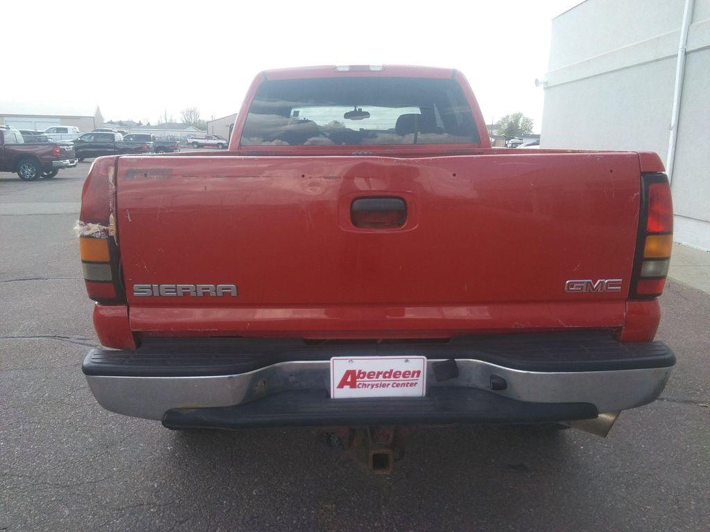 used 2005 GMC Sierra 2500 car, priced at $5,449