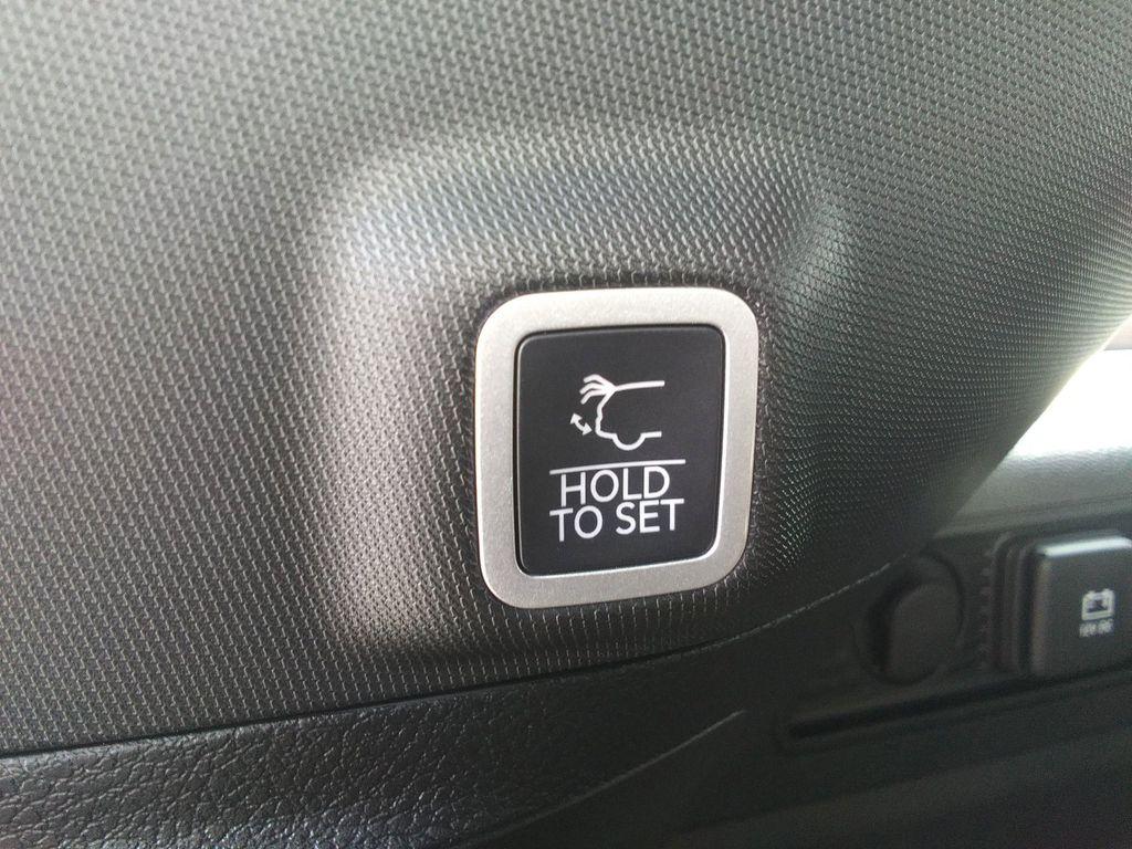 new 2026 Jeep Grand Cherokee car, priced at $48,977