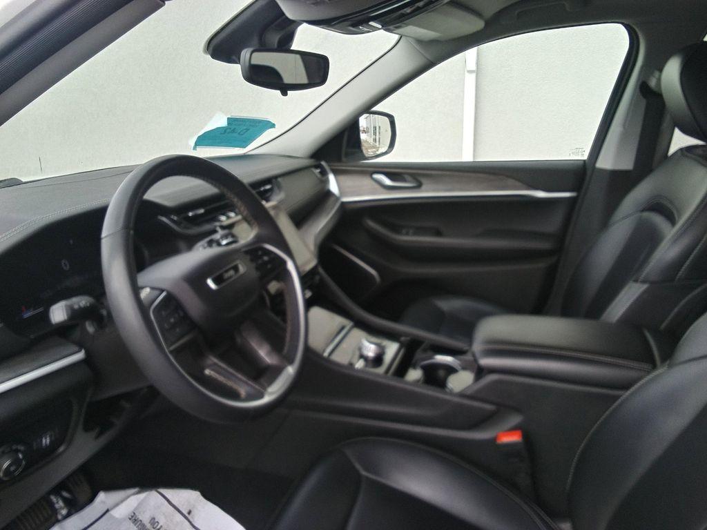 used 2023 Jeep Grand Cherokee car, priced at $25,975