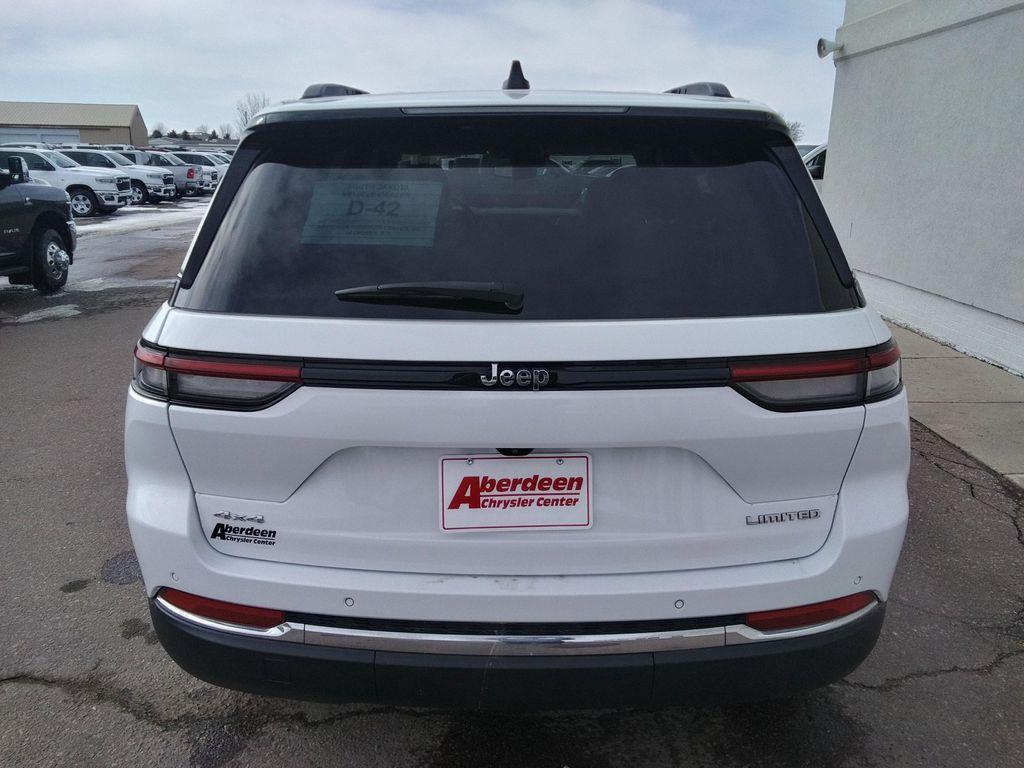 used 2023 Jeep Grand Cherokee car, priced at $25,975