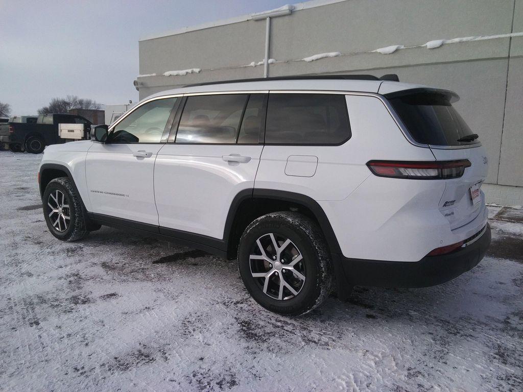 new 2025 Jeep Grand Cherokee L car, priced at $46,477