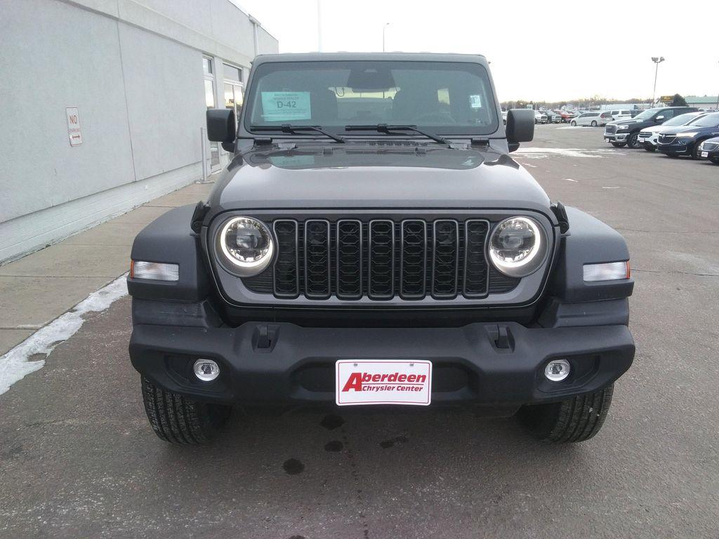 new 2026 Jeep Wrangler car, priced at $47,977