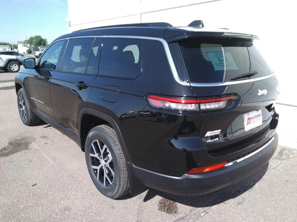 new 2025 Jeep Grand Cherokee L car, priced at $46,977