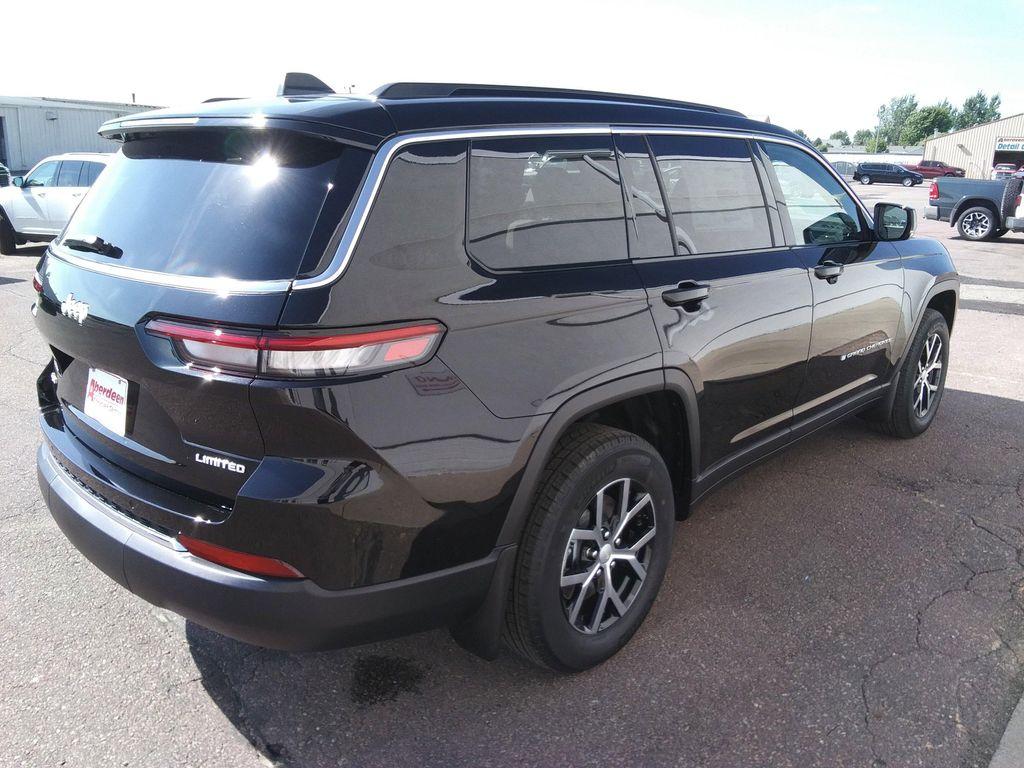new 2025 Jeep Grand Cherokee L car, priced at $46,977