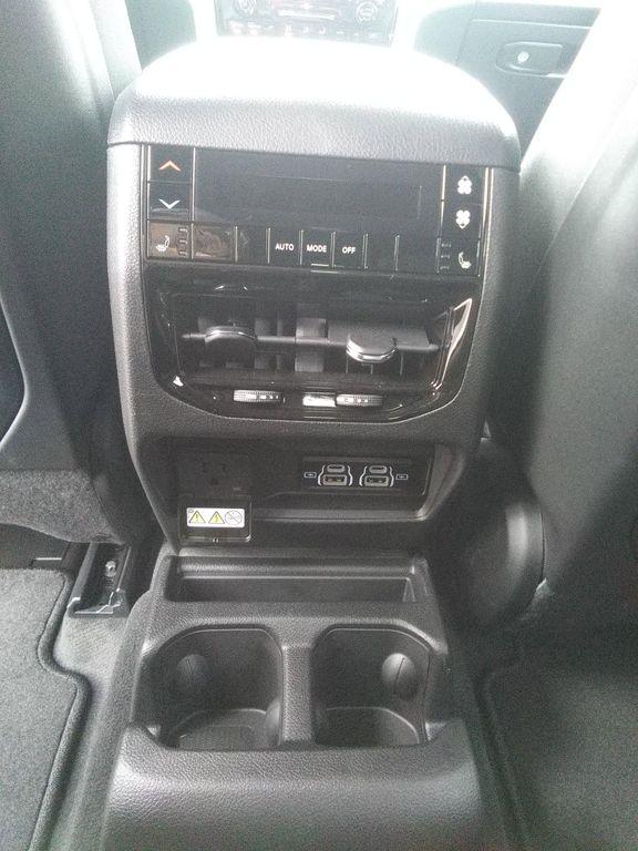 new 2025 Jeep Grand Cherokee L car, priced at $46,977